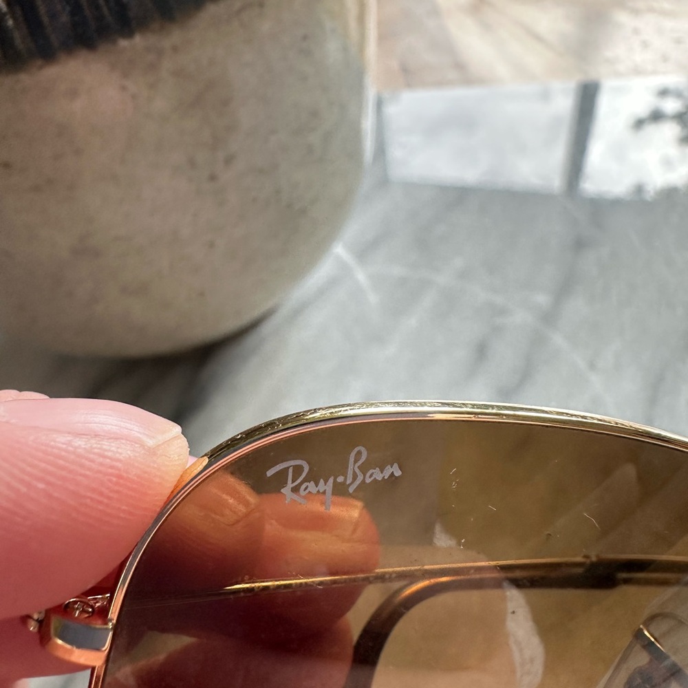 Ray-Ban- Aviator Sunglasses in Gradient Brown Lens - Picture 3 of 4